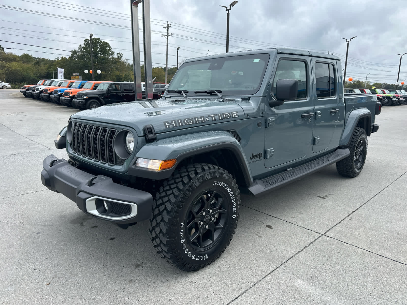 2025 Jeep Gladiator High Tide's photo