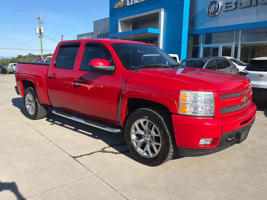 Used 2011 Chevrolet Silverado 1500 LT 4WD Crew Cab 143.5 4WD Crew Cab 143.5