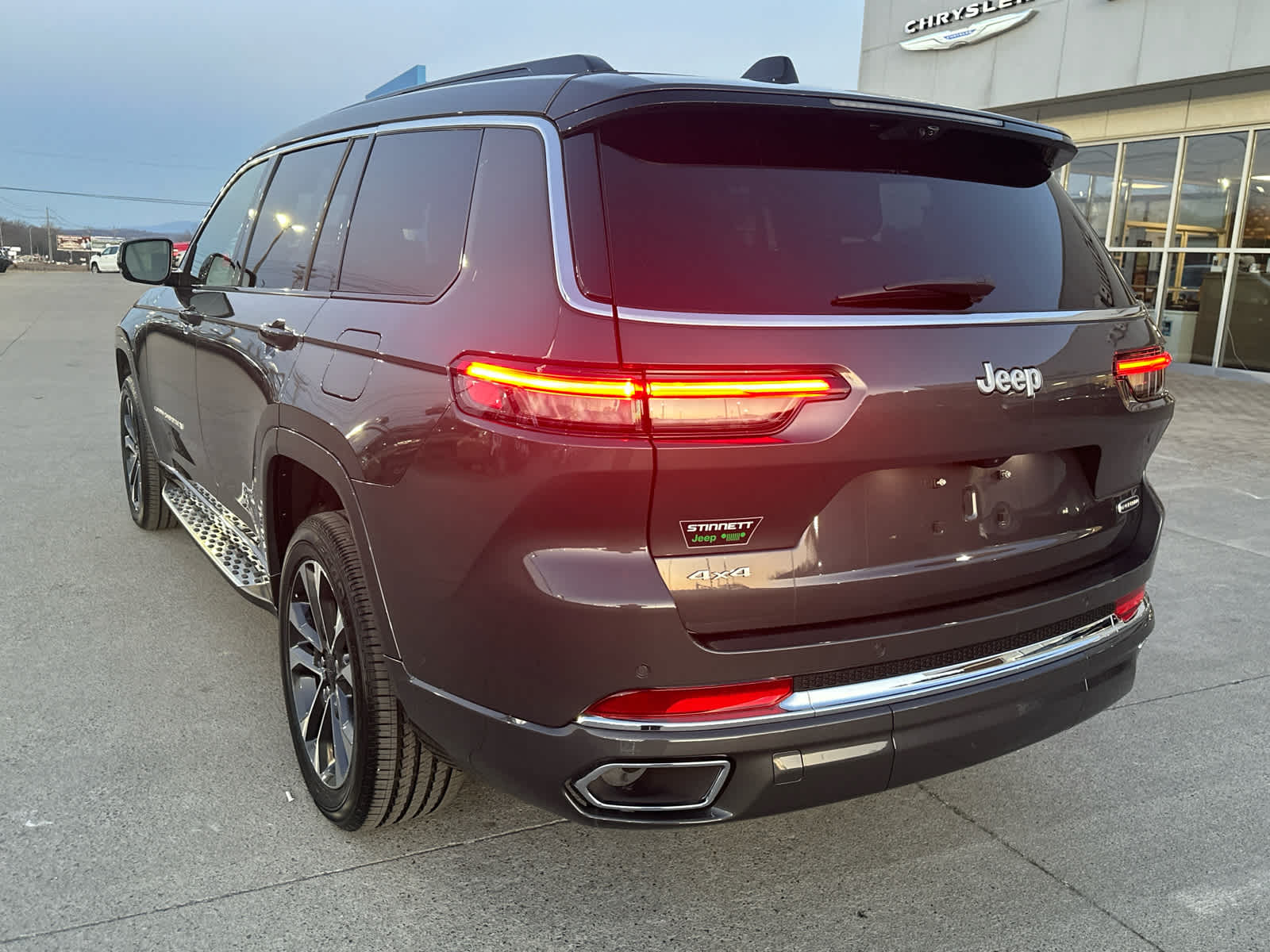 2025 Jeep Grand Cherokee L Overland - Photo 8