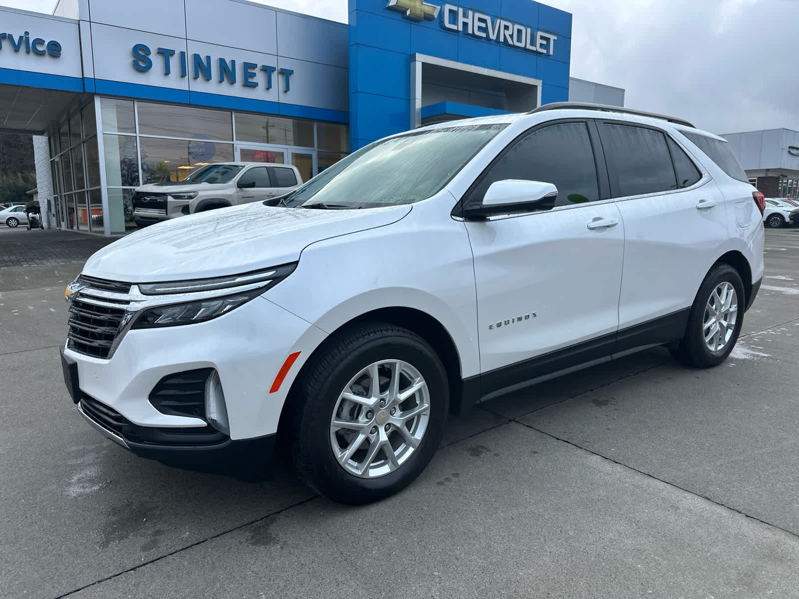 2024 Chevrolet Equinox LT's photo