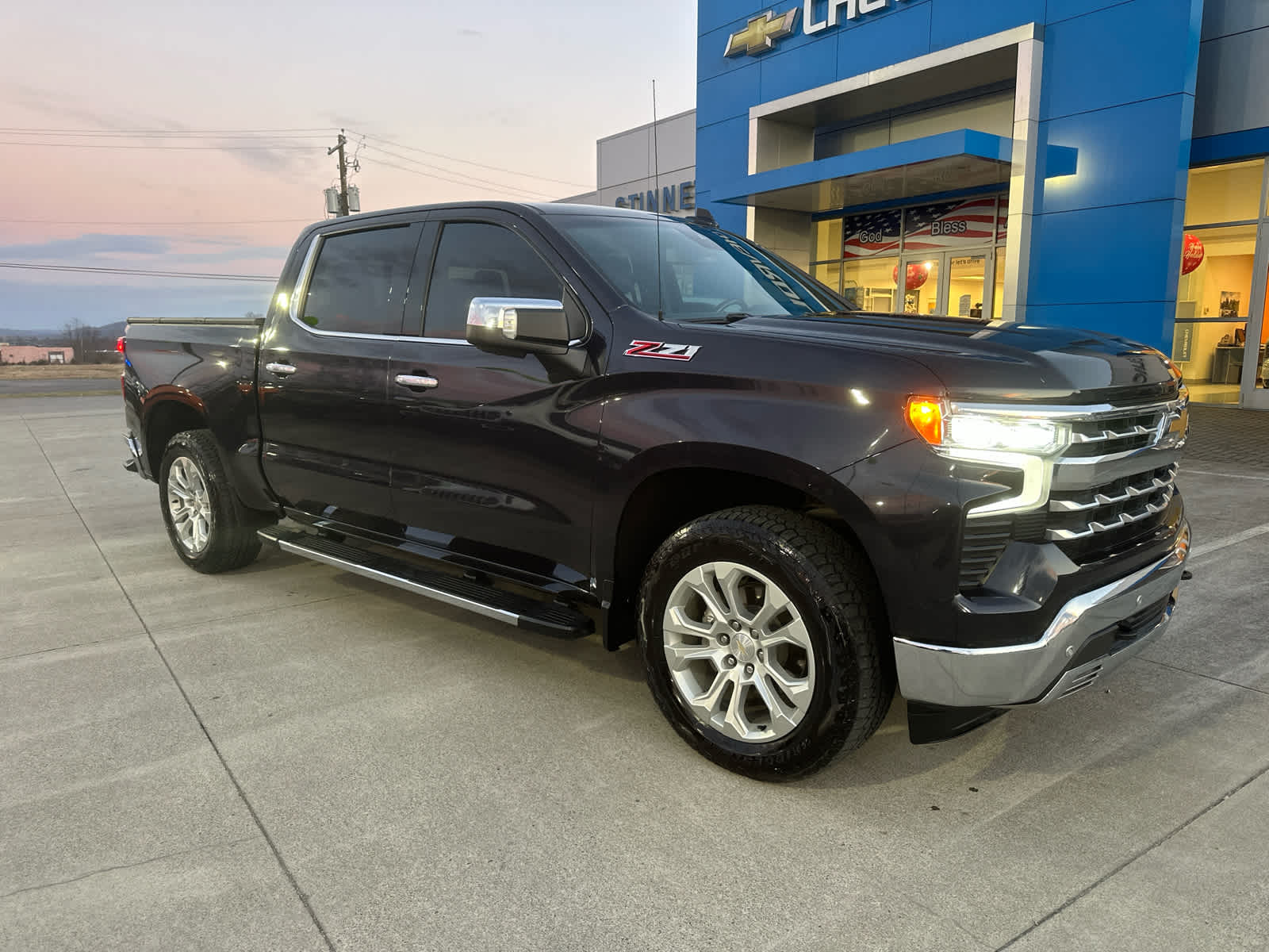 2023 Chevrolet Silverado 1500 LTZ's photo