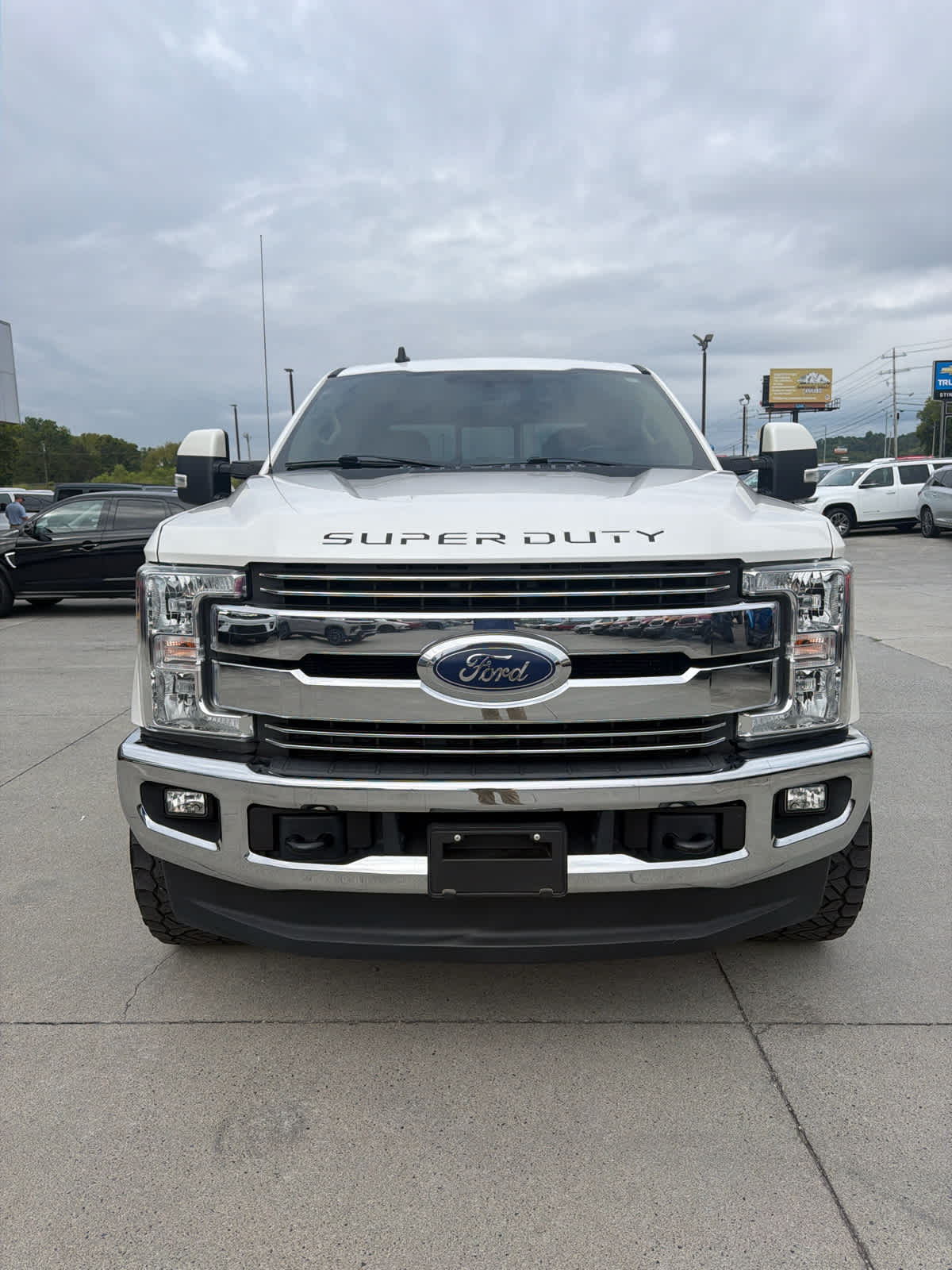 Used 2019 Ford Super Duty F-250 Pickup Lariat 4WD Crew Cab 6.75 Box 4WD Crew Cab 6.75 Box