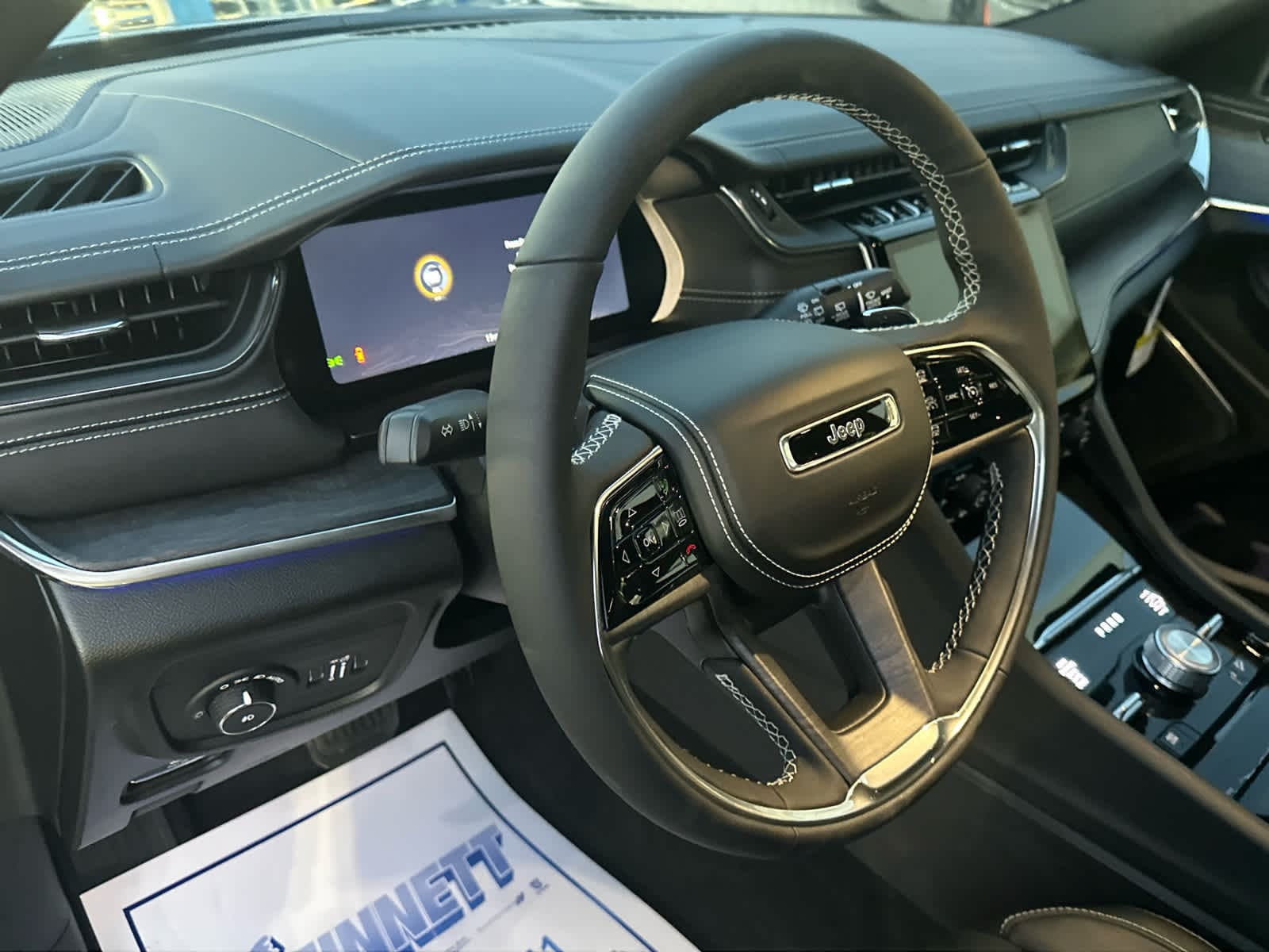 2025 Jeep Grand Cherokee L Overland - Photo 28