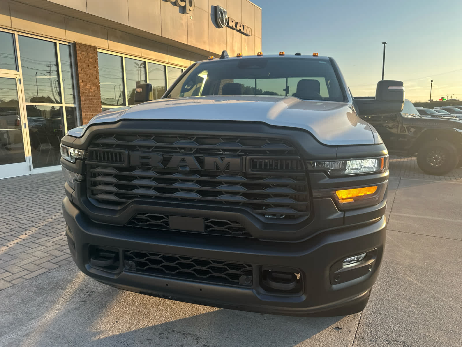 2025 Ram 2500 Tradesman photo 3