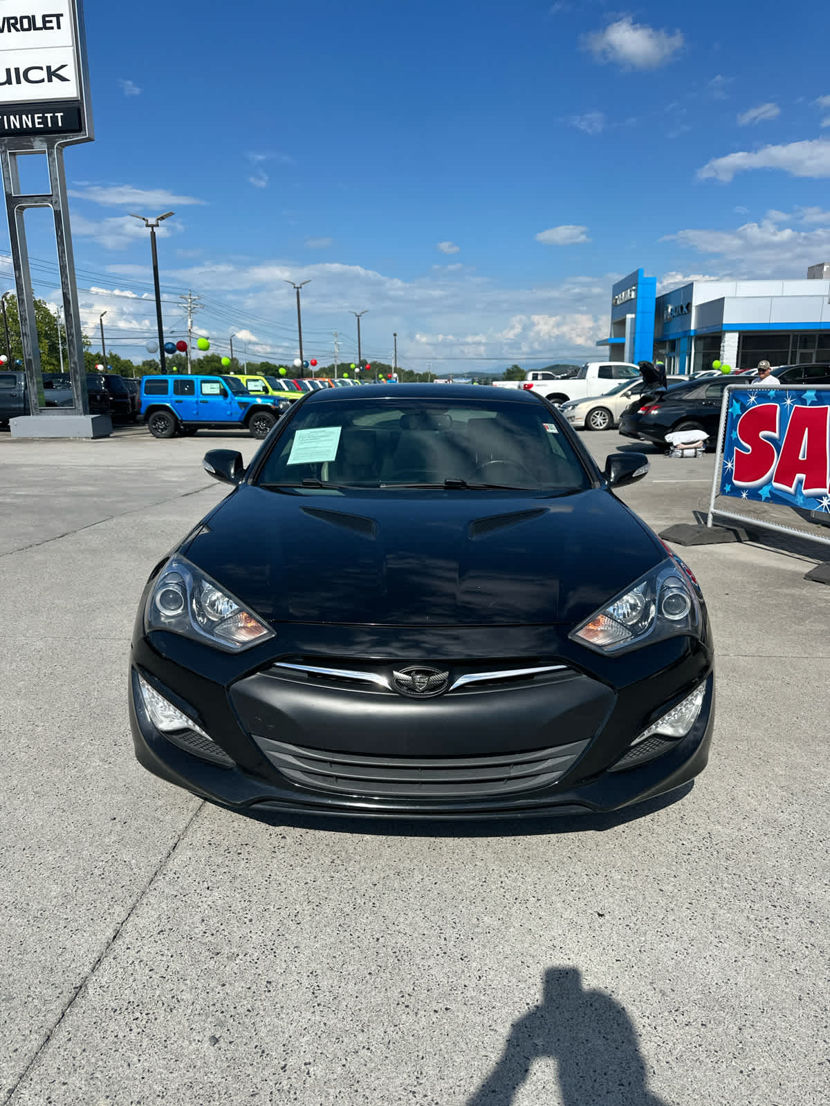 2015 Hyundai Genesis 3.8 photo 3