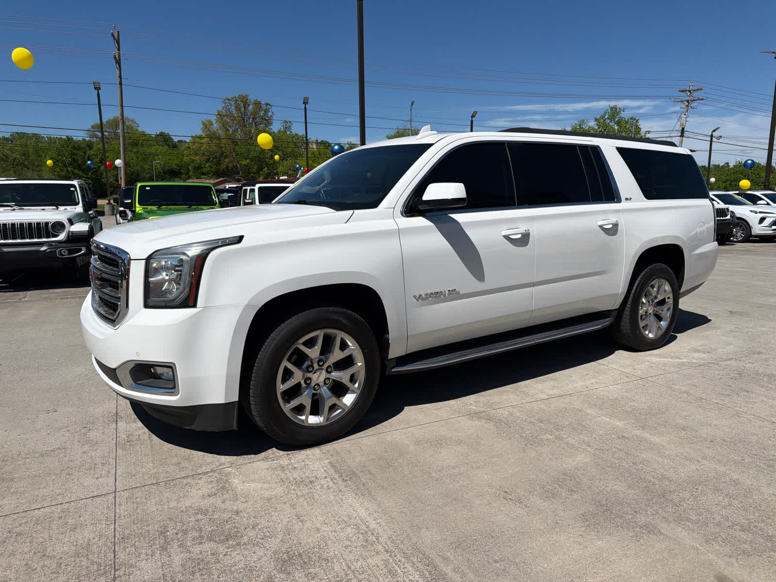 Used 2017 GMC Yukon XL SLT with VIN 1GKS2GKC4HR163152 for sale in Newport, TN
