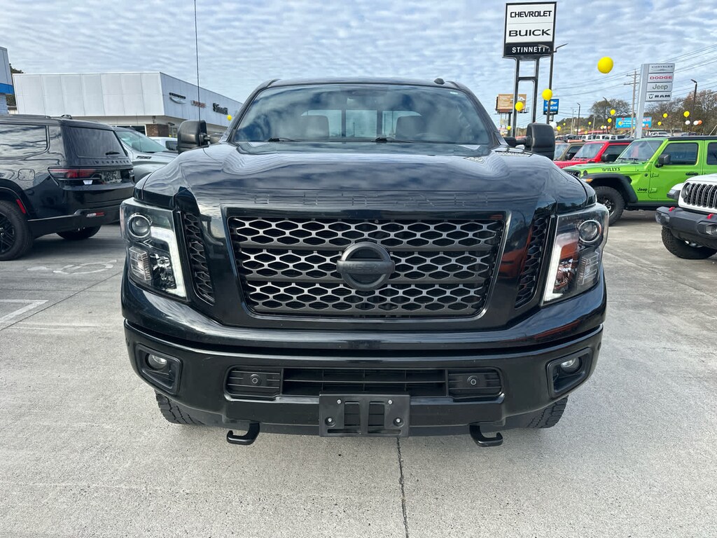 Used 2019 Nissan Titan XD SV 4x4 Diesel Crew Cab 4x4 Diesel Crew Cab