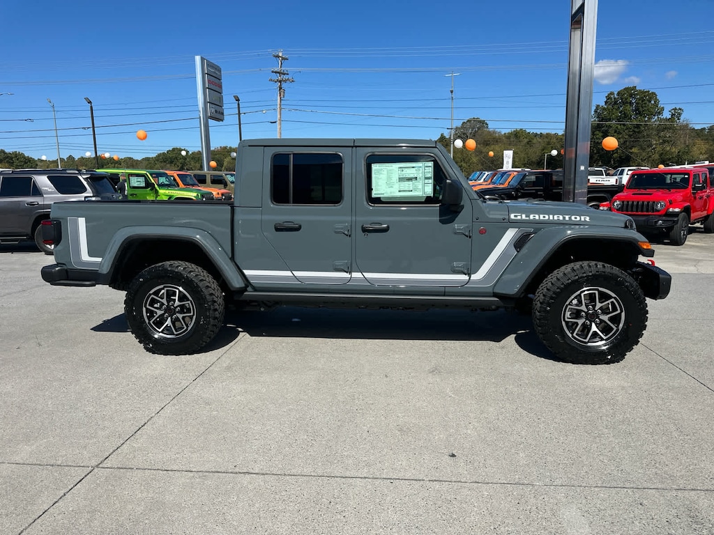 New 2025 Jeep Gladiator RUBICON X 4X4 Pickup