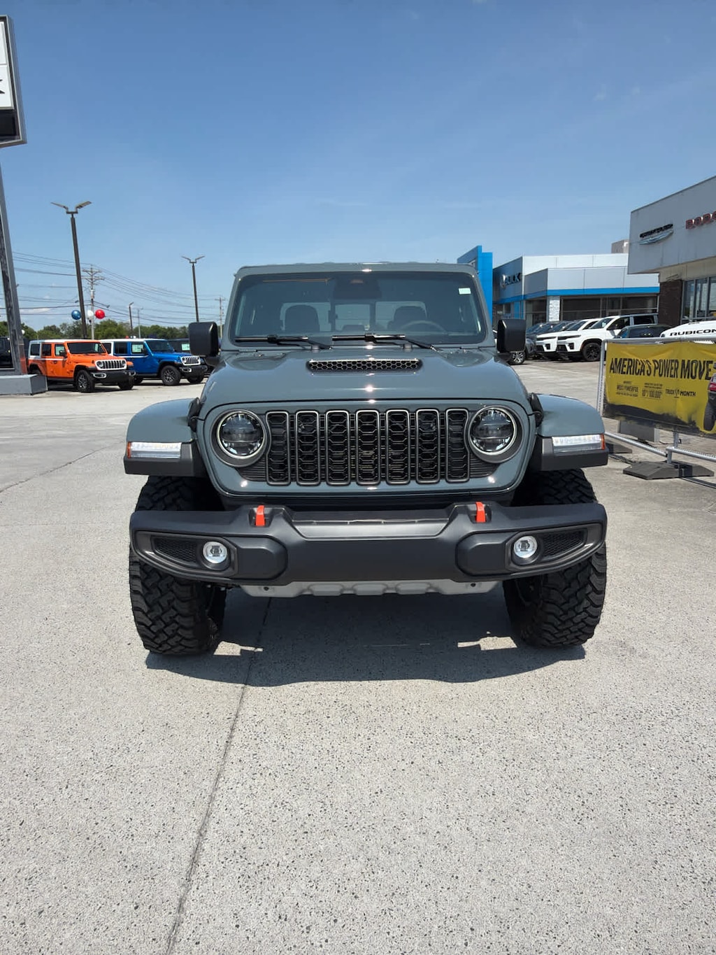 New 2026 Jeep Gladiator MOJAVE 4X4 Pickup