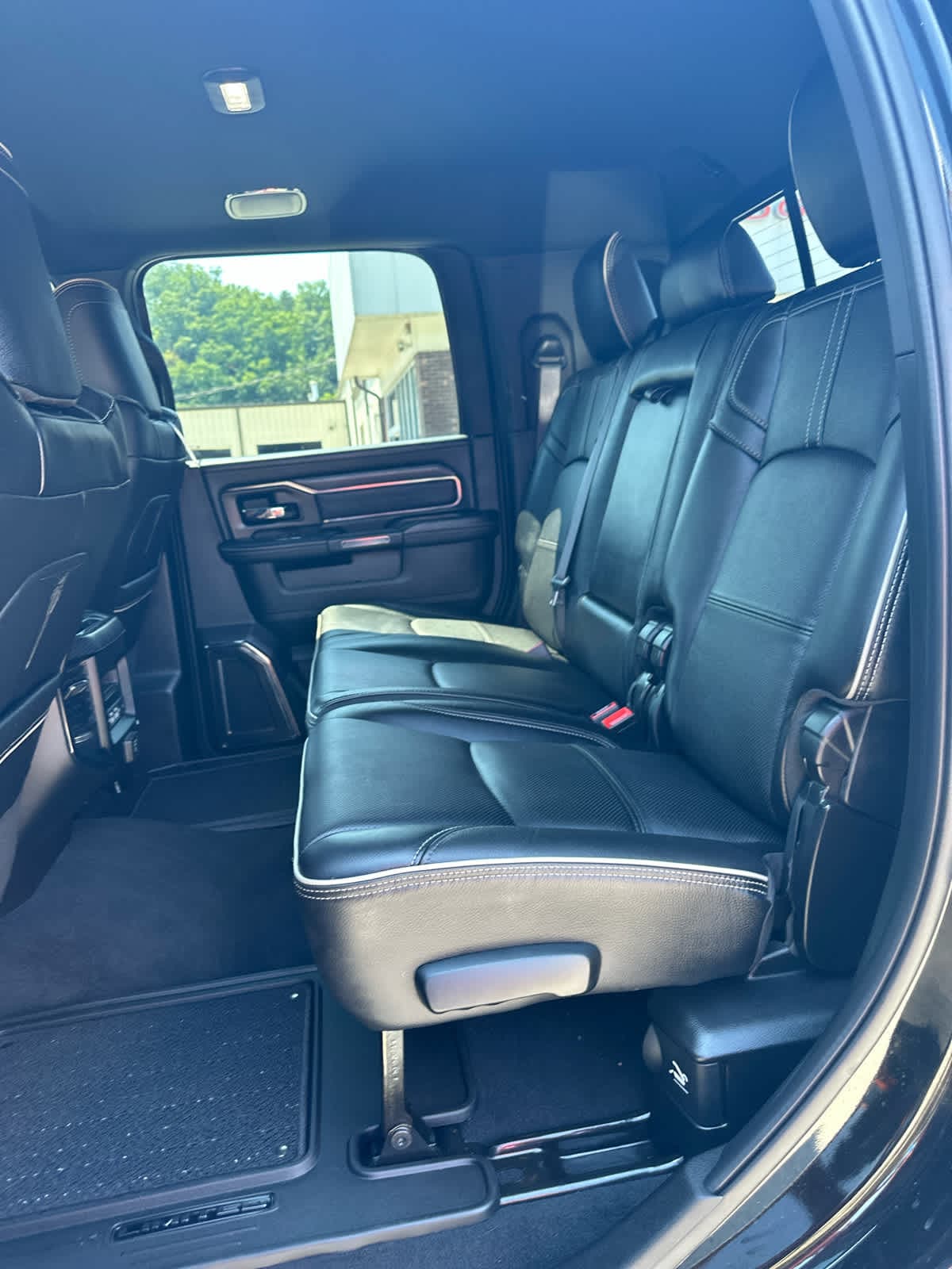 2024 RAM Ram 3500 Pickup Limited - Photo 11