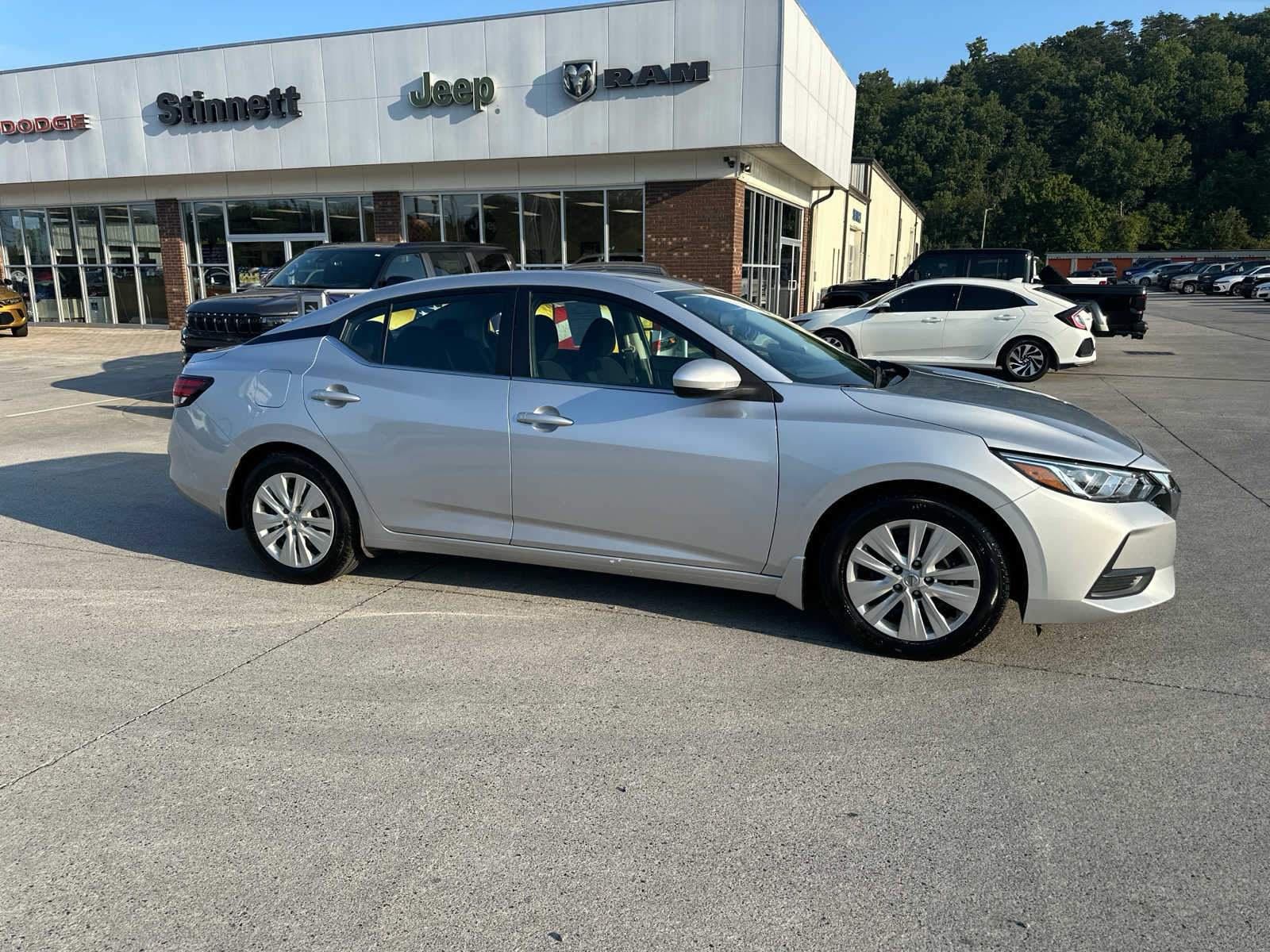 Used 2021 Nissan Sentra S with VIN 3N1AB8BVXMY283317 for sale in Newport, TN