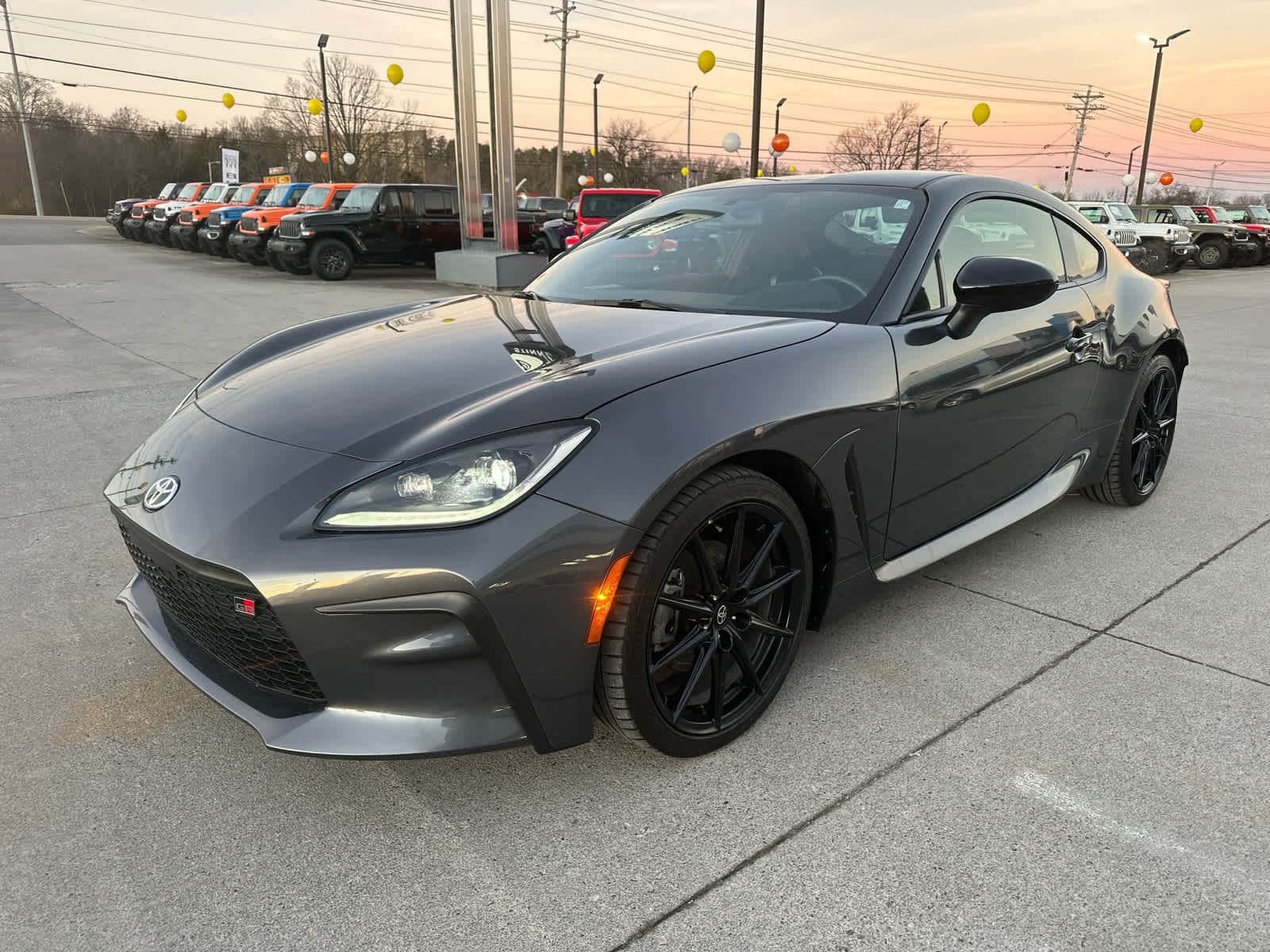 2024 Toyota GR86 Premium's photo