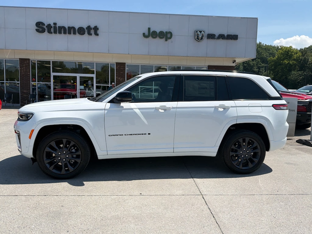 New 2026 Jeep Grand Cherokee LIMITED RESERVE 4X4 Sport Utility