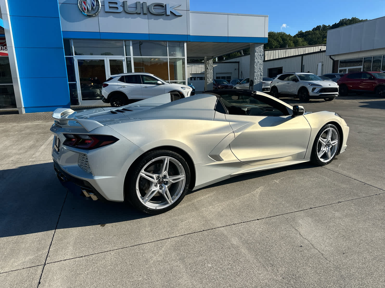 2021 Chevrolet Corvette Stingray 3LT photo 2