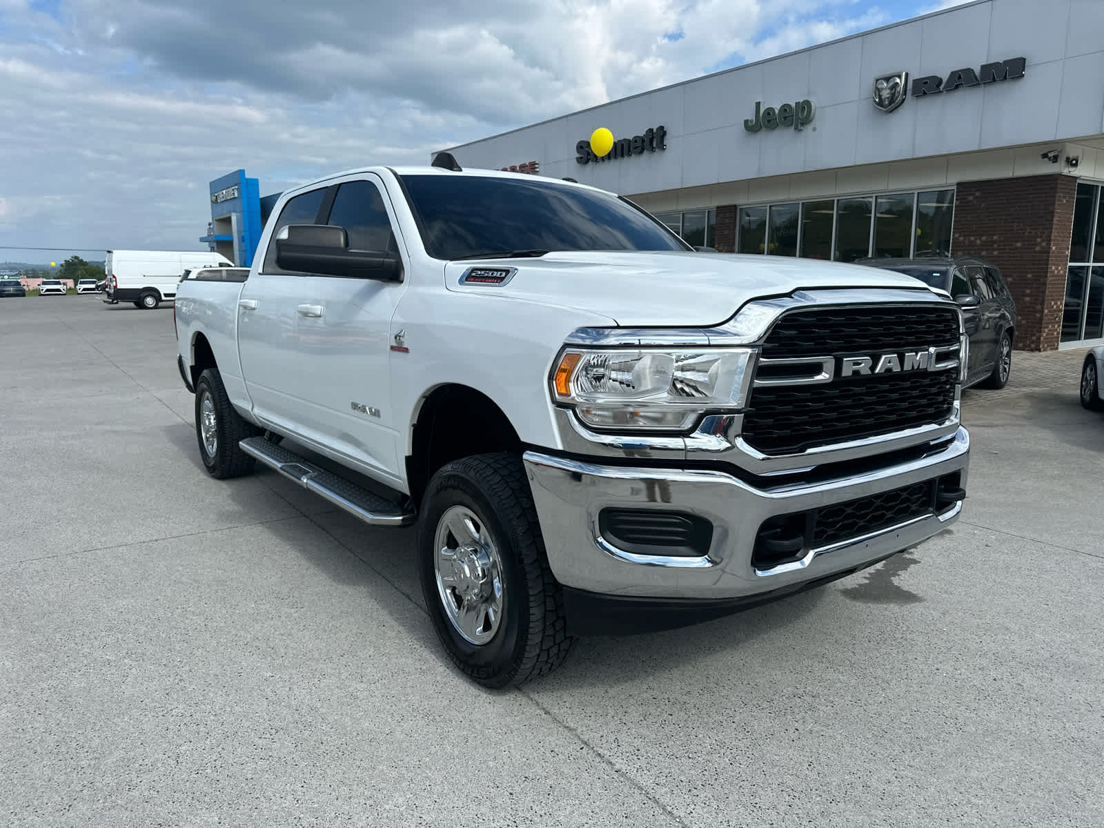 2022 Ram 2500 Big Horn photo 4