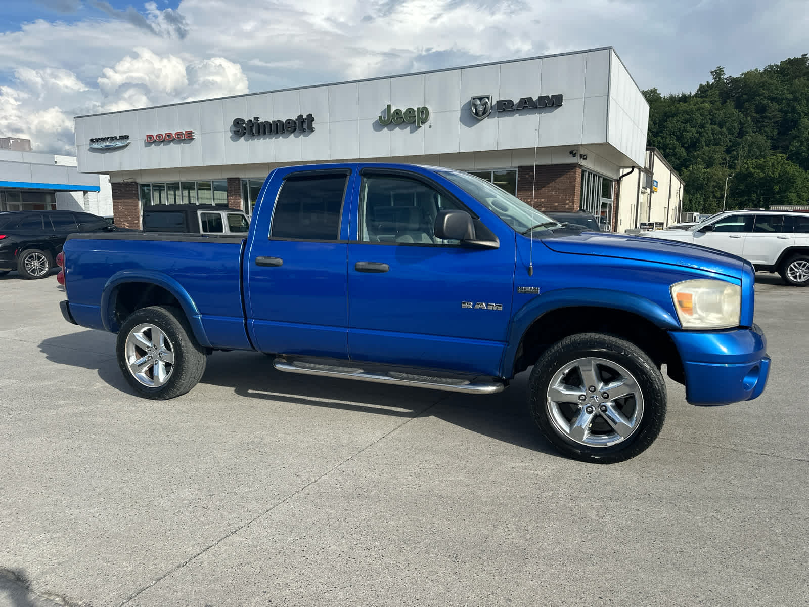 Used 2008 Dodge Ram 1500 Pickup SLT with VIN 1D7HU18278J103284 for sale in Newport, TN
