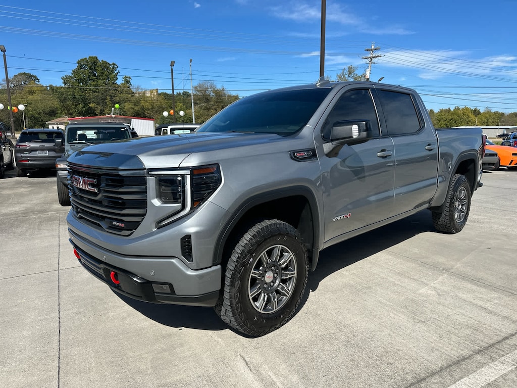 Used 2024 GMC Sierra 1500 AT4 4WD Crew Cab 147 4WD Crew Cab 147