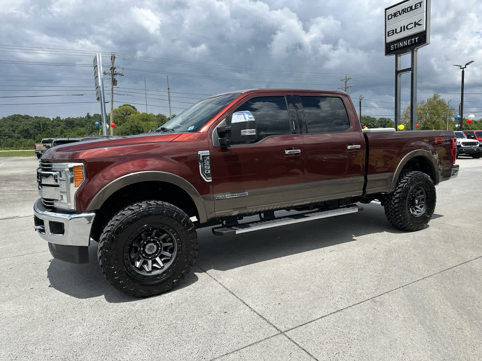 Used 2017 Ford F-350 Super Duty Lariat with VIN 1FT8W3BT8HEB45344 for sale in Newport, TN