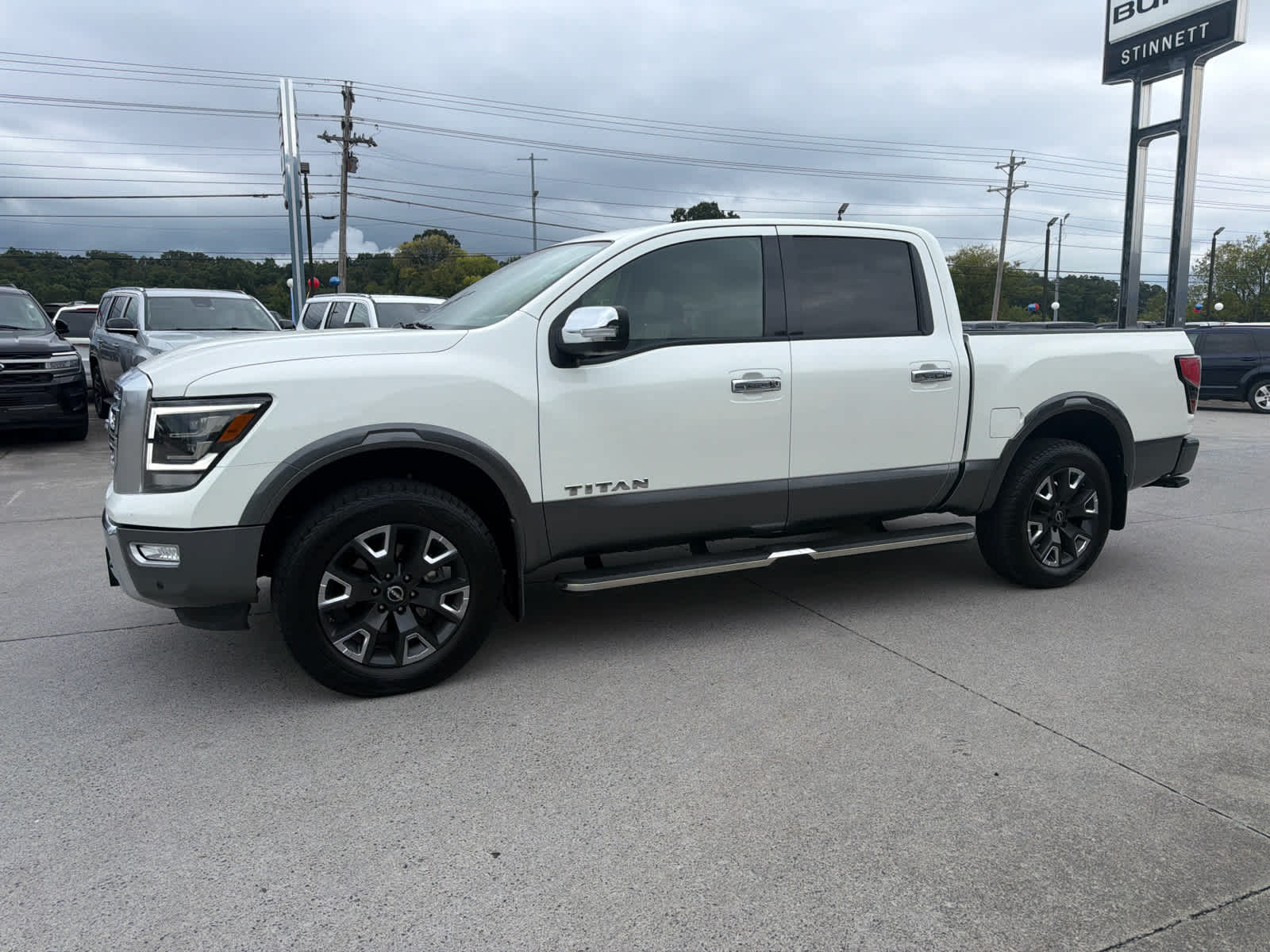 Used 2024 Nissan Titan Platinum Reserve 4x4 Crew Cab 4x4 Crew Cab