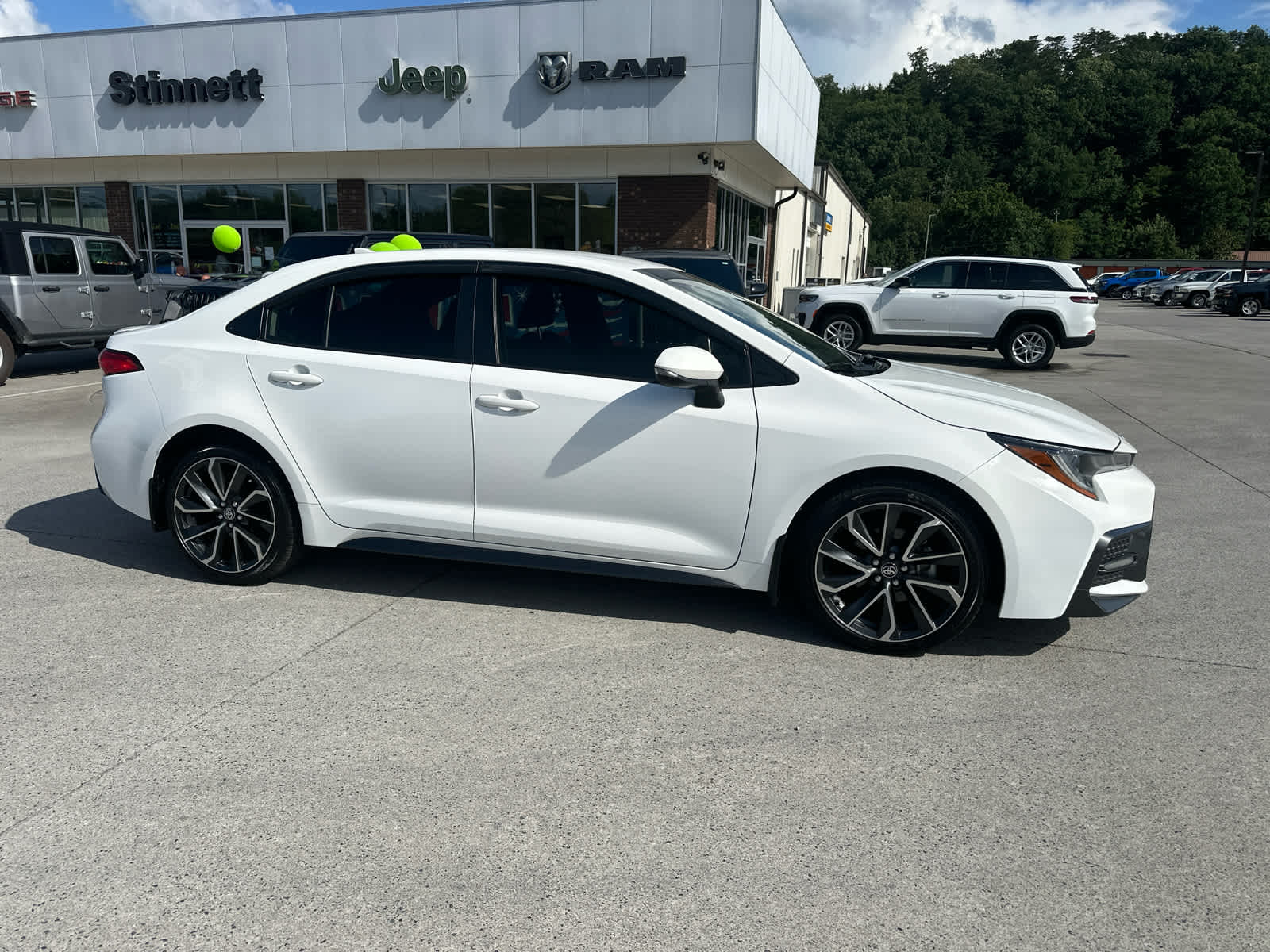 Used 2020 Toyota Corolla SE with VIN JTDS4RCE9LJ032761 for sale in Newport, TN