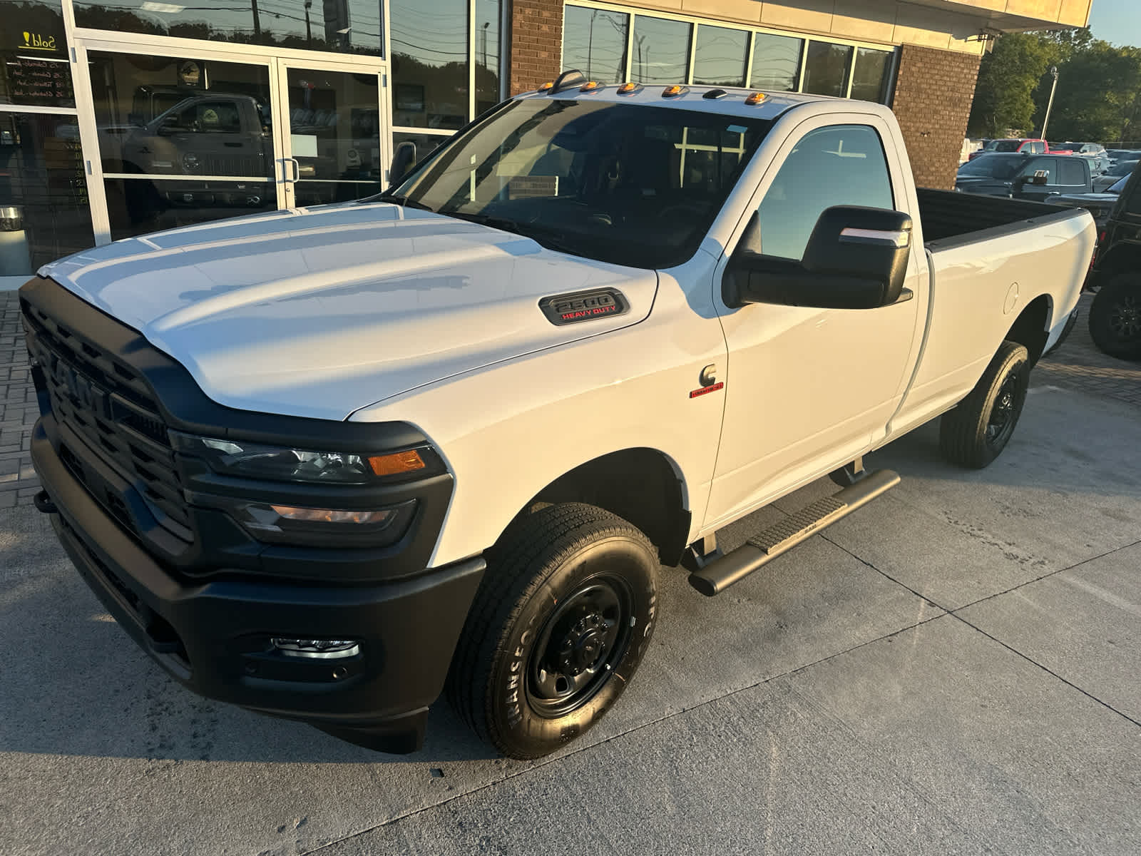 2025 Ram 2500 Tradesman photo 2