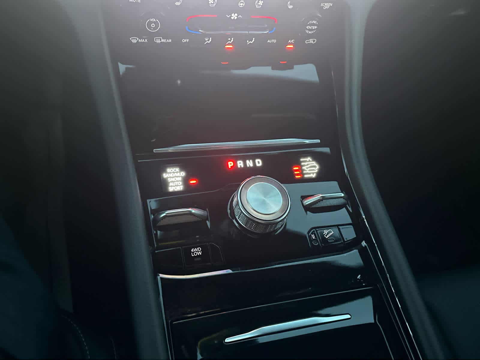 2025 Jeep Grand Cherokee L Overland - Photo 30
