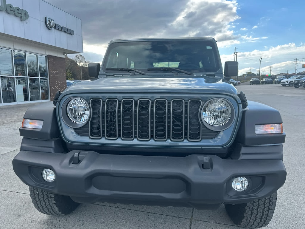 New 2026 Jeep Wrangler 4-DOOR SPORT S Sport Utility