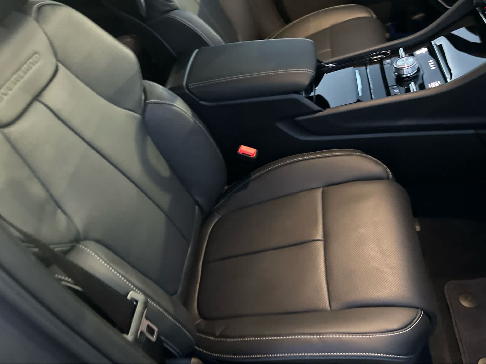 2025 Jeep Grand Cherokee L Overland - Photo 18