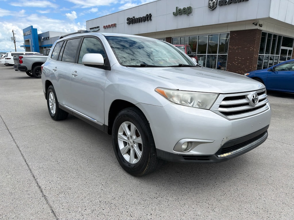 Used 2011 Toyota Highlander Base 4WD V6