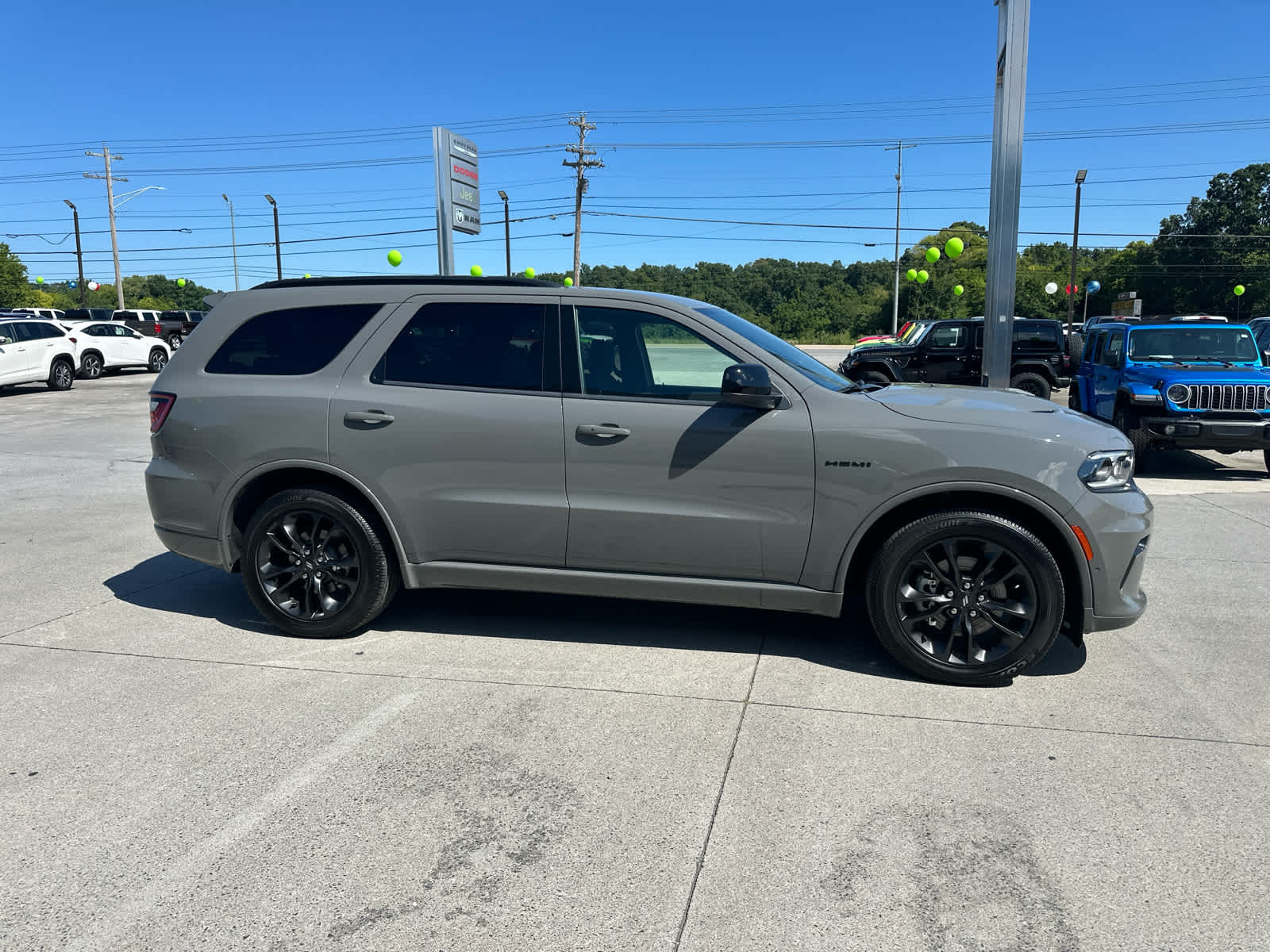 2024 Dodge Durango R/T photo 2