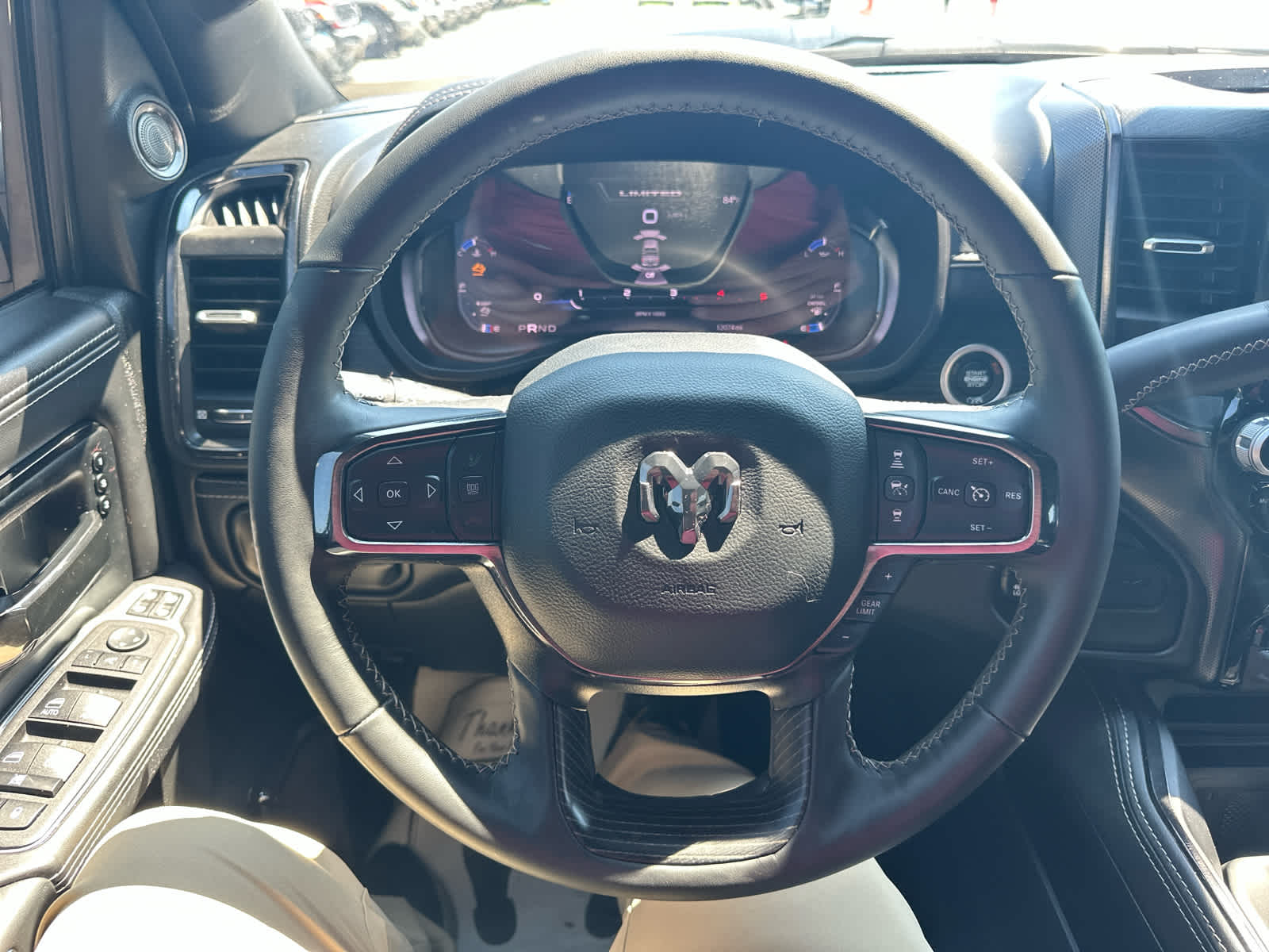 2024 RAM Ram 3500 Pickup Limited - Photo 18