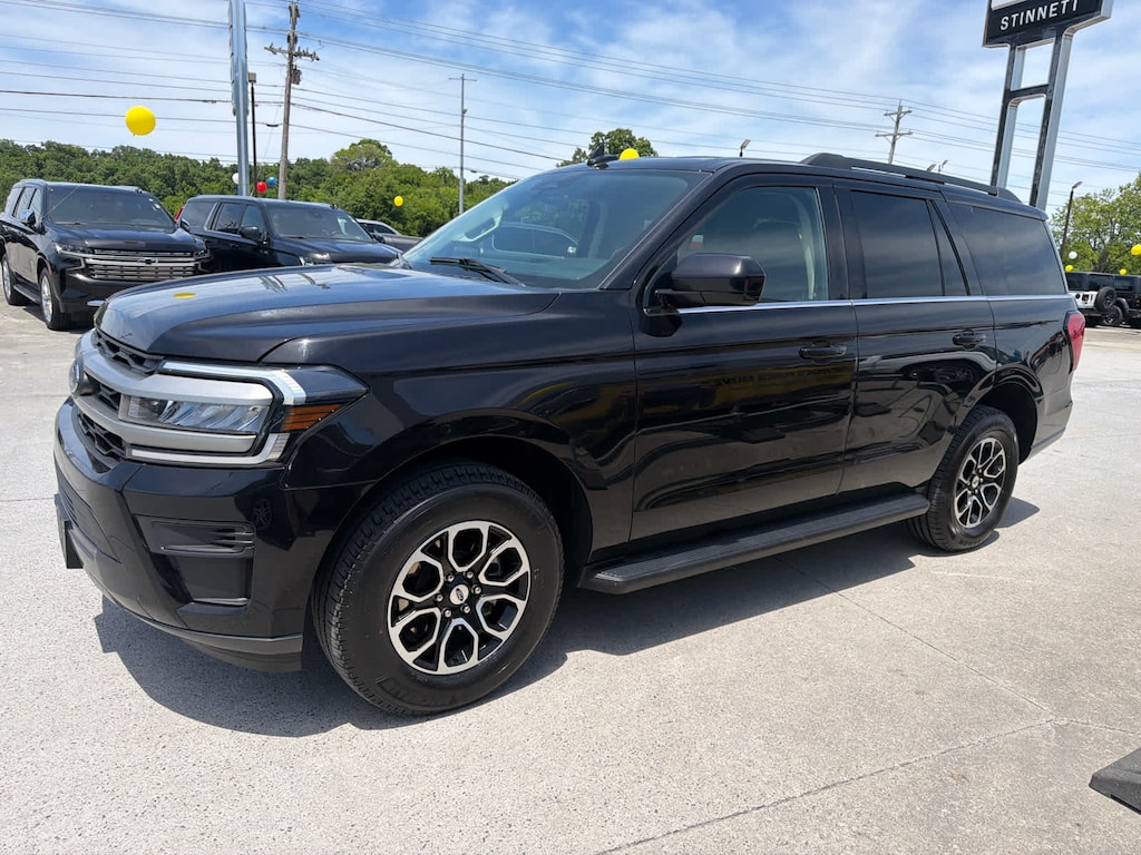 Used 2024 Ford Expedition XLT 4x4