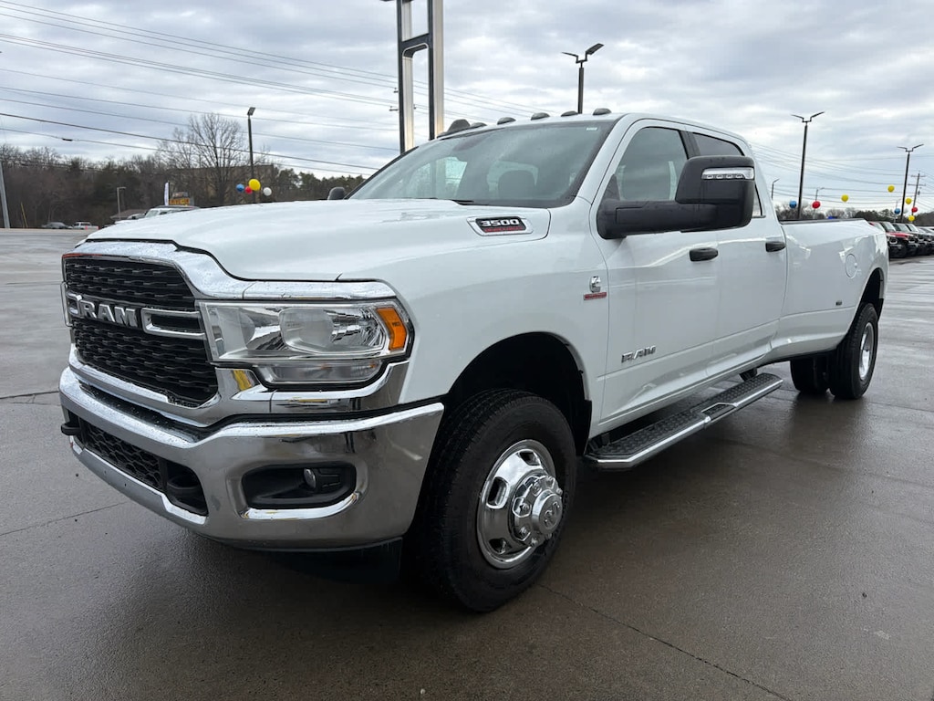 Used 2024 Ram 3500 Big Horn 4x4 Crew Cab 8 Box 4x4 Crew Cab 8 Box