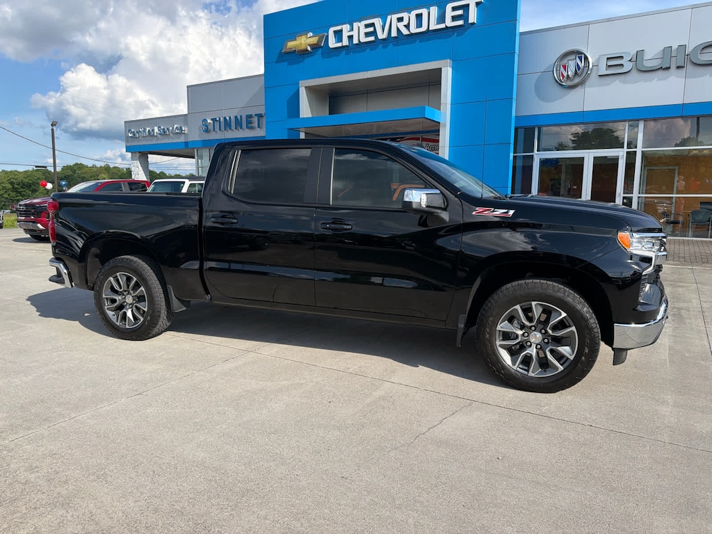 Used 2025 Chevrolet Silverado 1500 LT 4WD Crew Cab 147 4WD Crew Cab 147