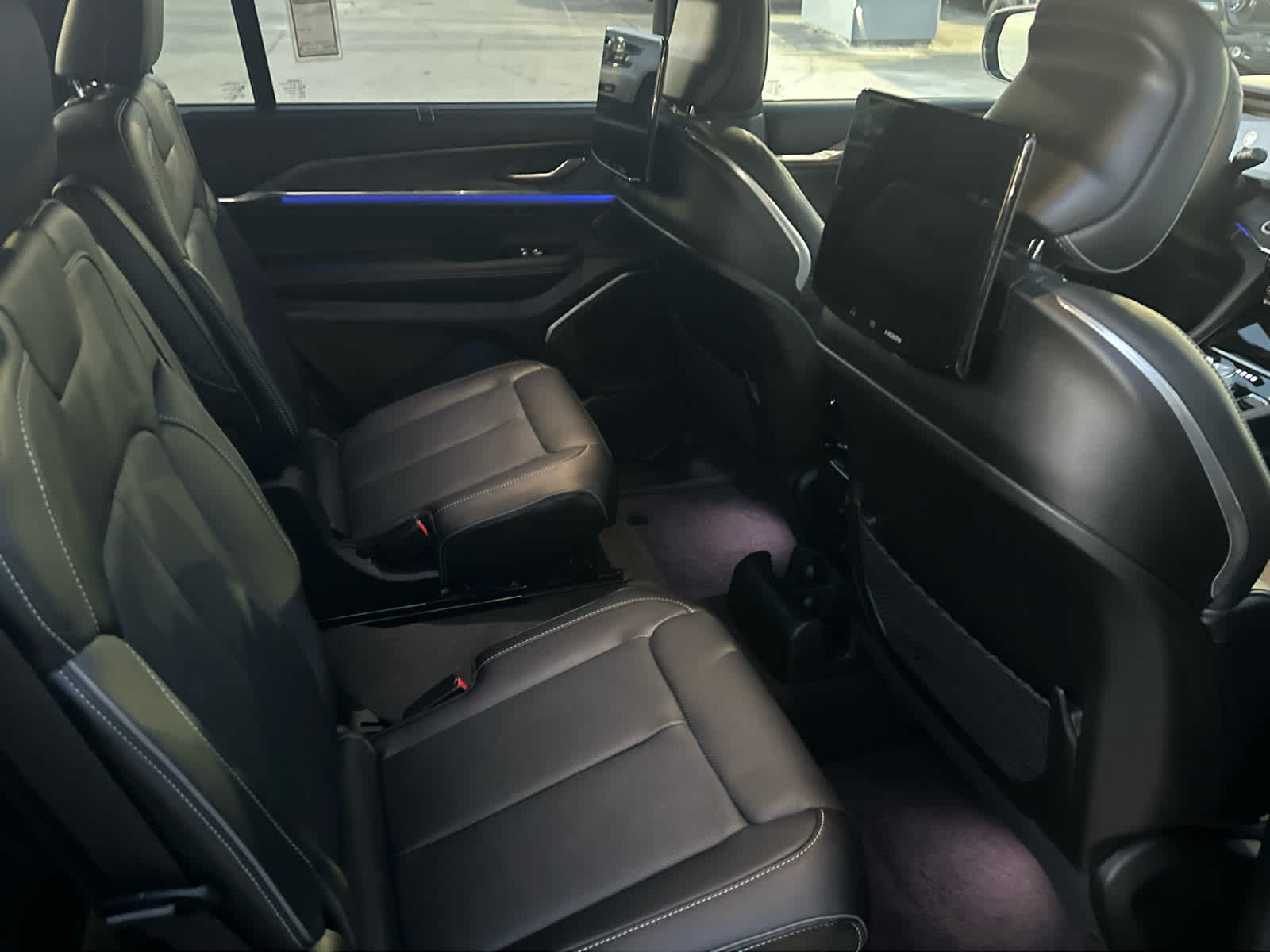 2025 Jeep Grand Cherokee L Overland - Photo 20