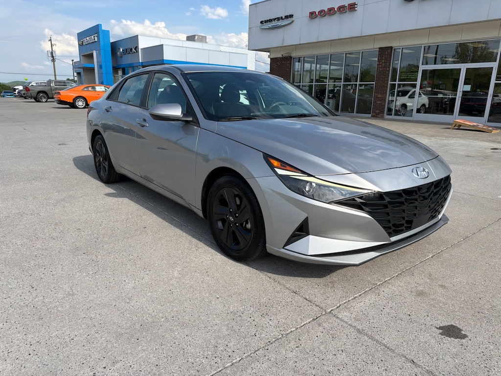 Used 2022 Hyundai Elantra SEL IVT