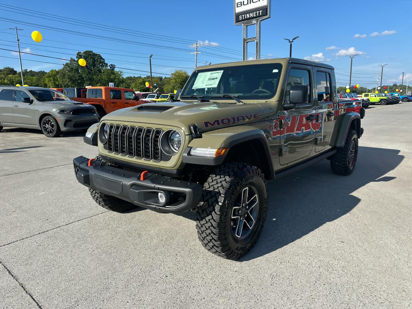 2025 Jeep Gladiator Mojave photo 3