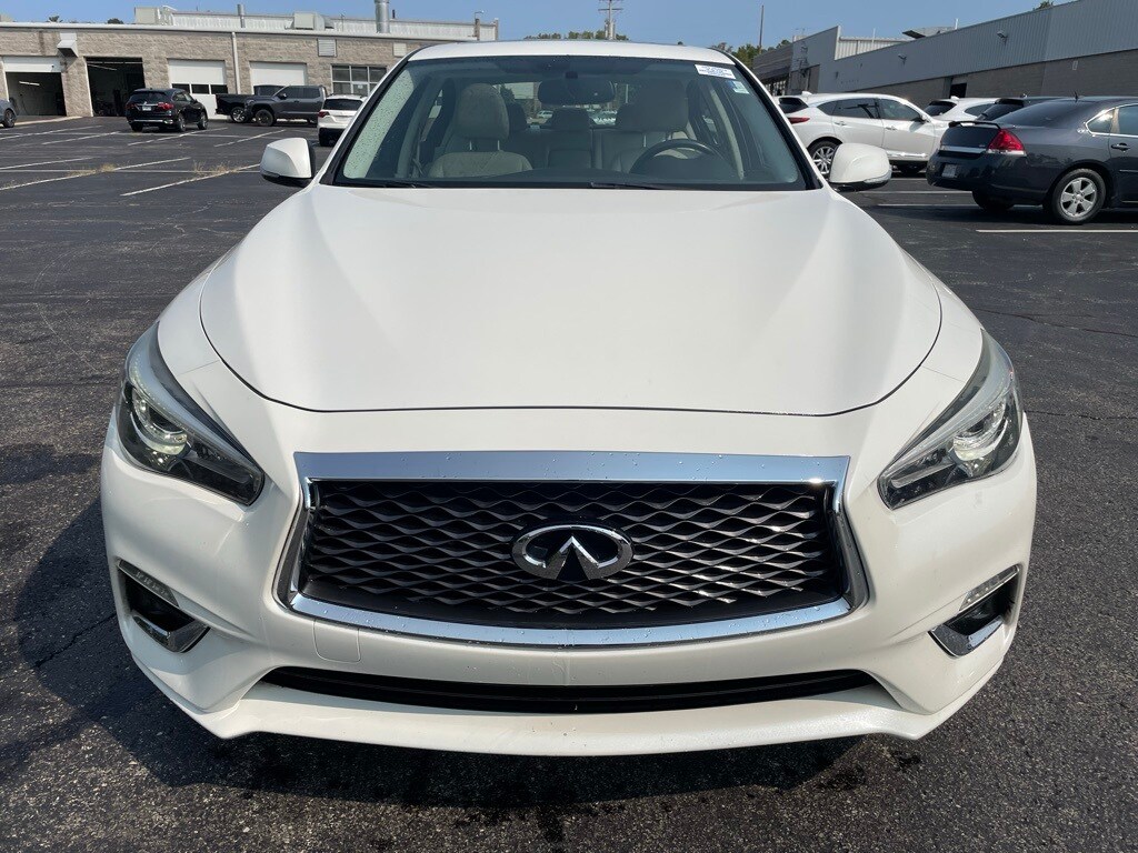 Used 2018 INFINITI Q50 LUXE with VIN JN1EV7AR2JM438433 for sale in Manchester, MO