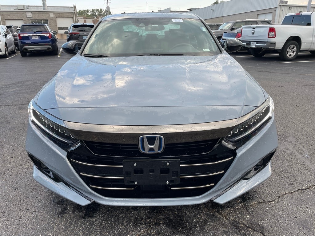 Used 2022 Honda Accord Hybrid Sport with VIN 1HGCV3F28NA047952 for sale in Manchester, MO