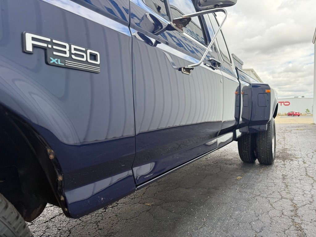 Used 1995 Ford F-350 XL Truck
