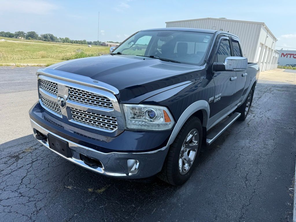 2013 Ram 1500 Laramie photo 3
