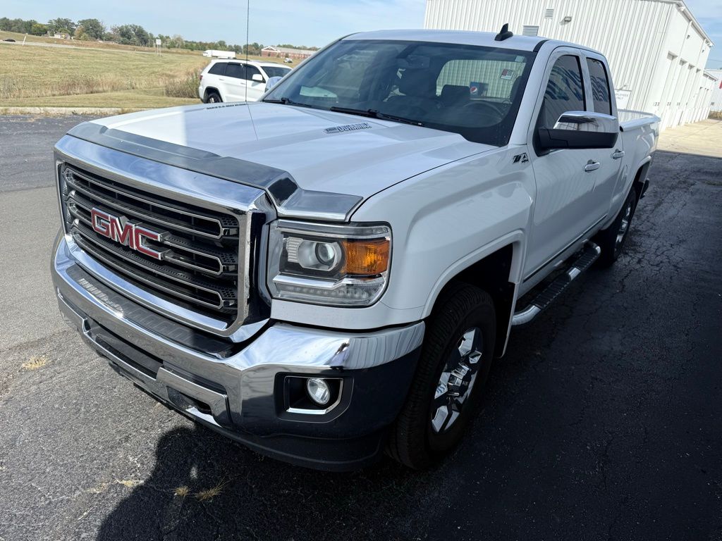 2016 Gmc Sierra SLT photo 3
