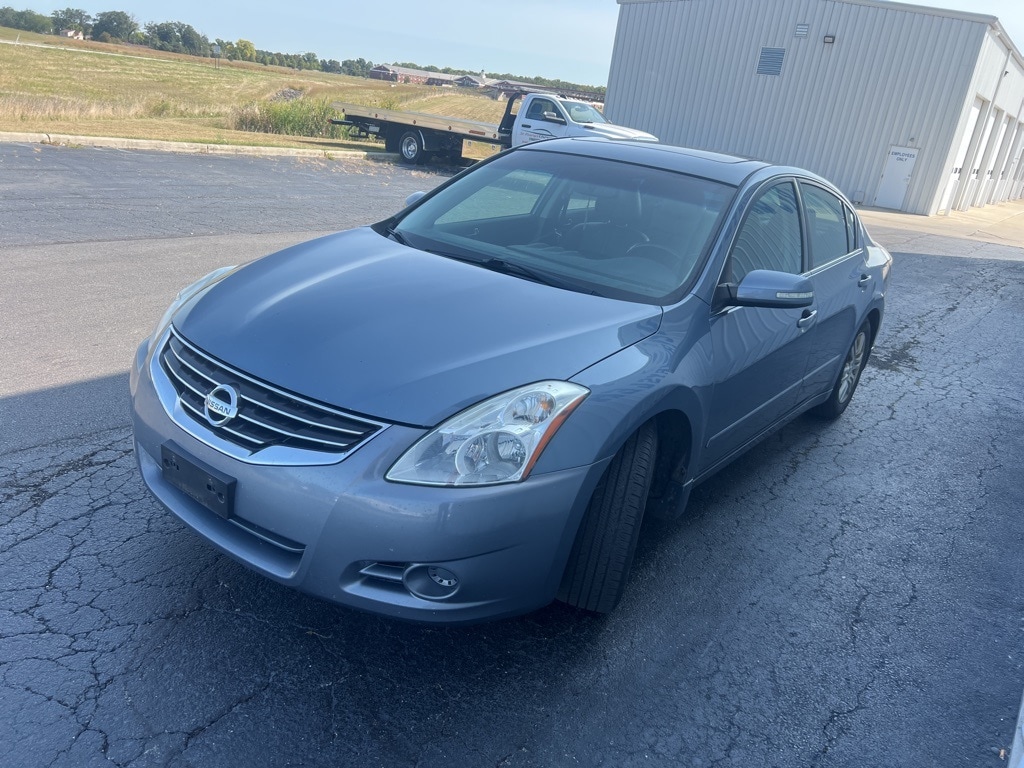 Used 2011 Nissan Altima S with VIN 1N4AL2AP0BN406911 for sale in St. Marys, OH