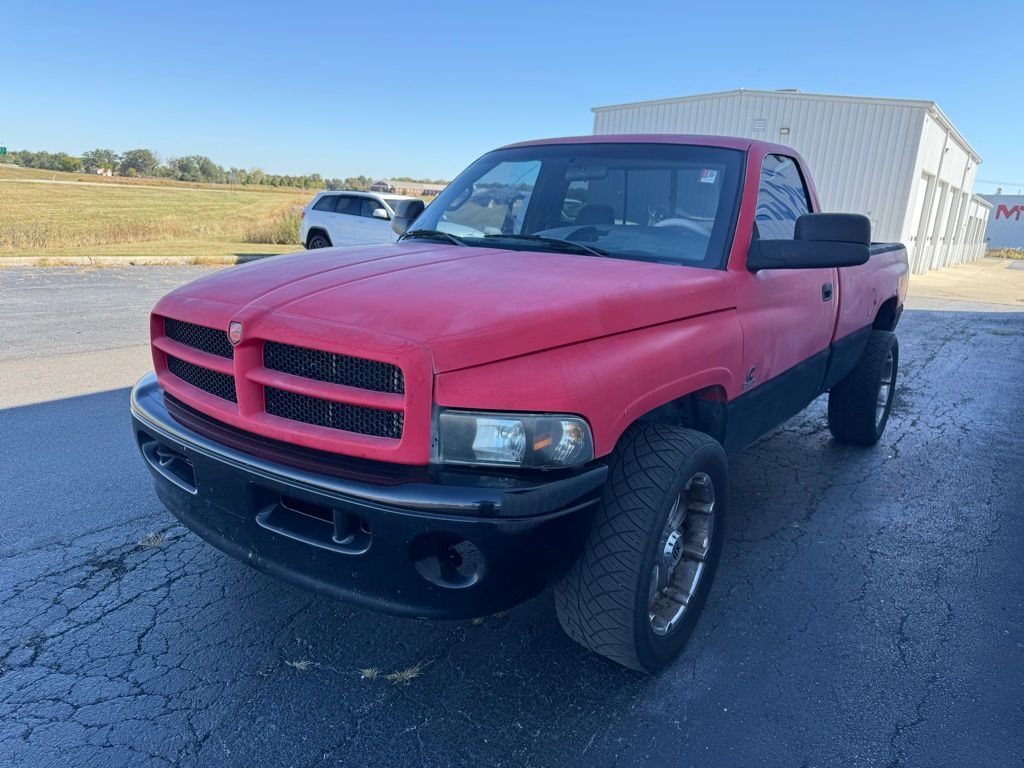 2002 Dodge Ram ST photo 3