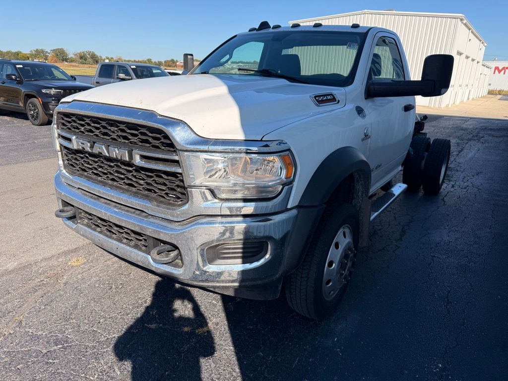 2019 Ram 5500 photo 3