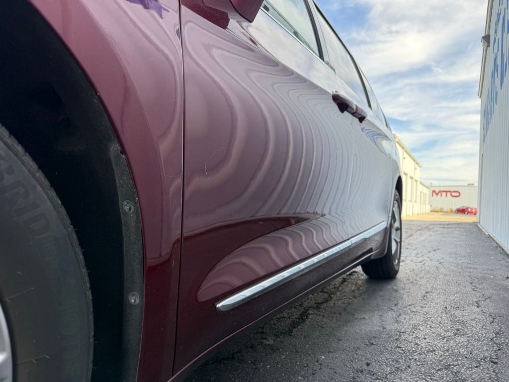 Used 2019 Chrysler Pacifica Limited Minivan/Van