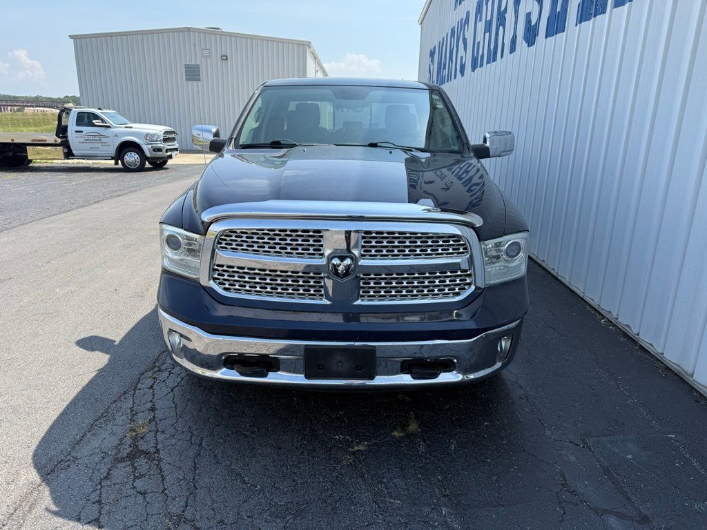 2013 Ram 1500 Laramie photo 2