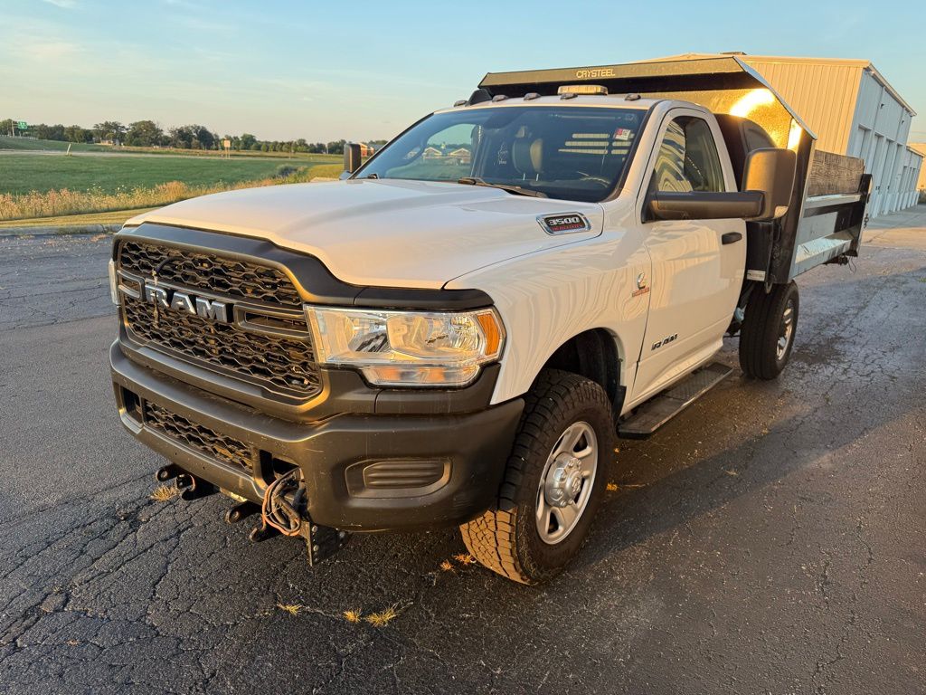 2021 Ram 3500 Tradesman photo 3