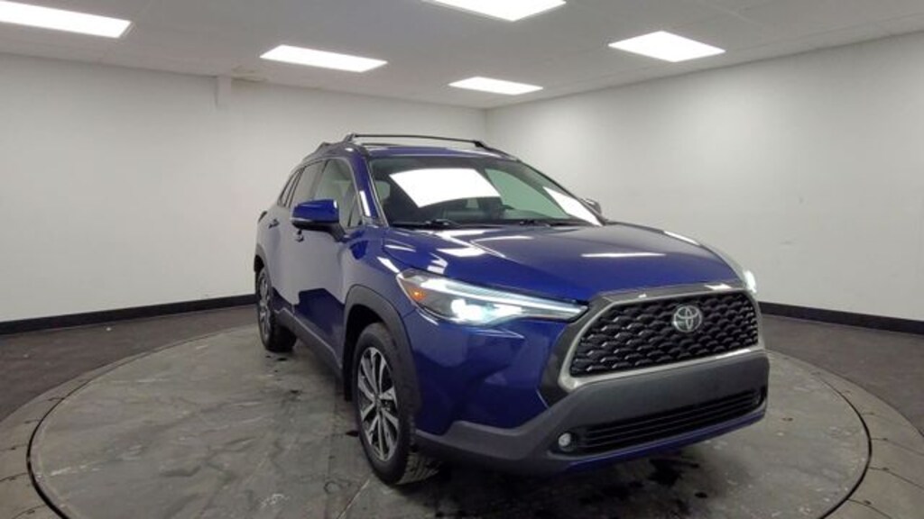 Used 2022 Toyota Corolla Cross XLE SUV