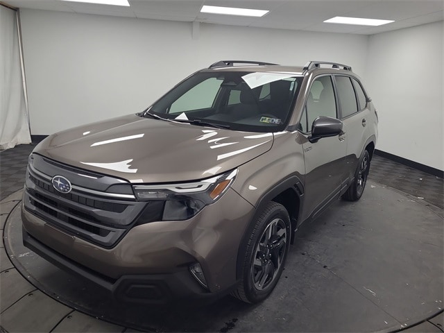 2025 Subaru Forester Premium's photo